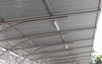 installing Hockliffe metal roofing