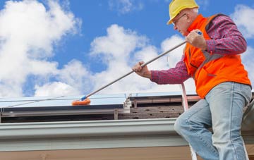 Hockliffe soft wash roof cleaning